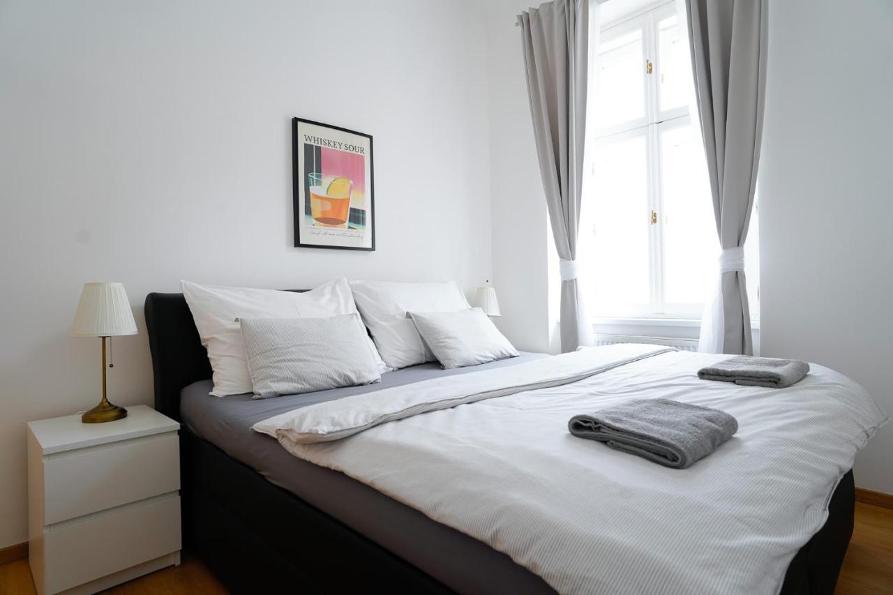 The Dante Prague - Family And Friends Apartments Extérieur photo