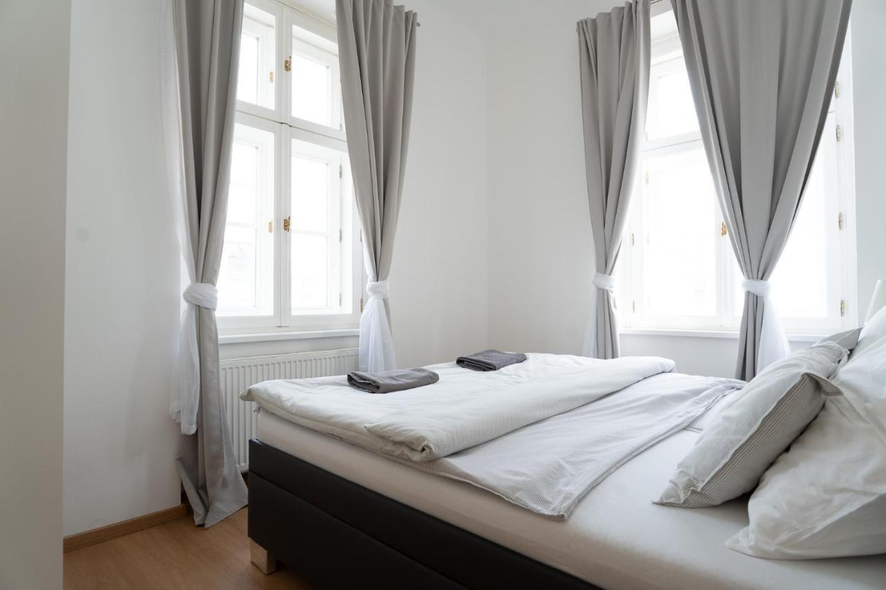 The Dante Prague - Family And Friends Apartments Extérieur photo