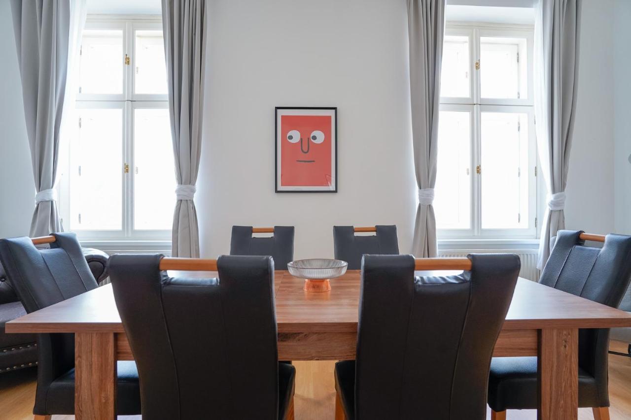 The Dante Prague - Family And Friends Apartments Extérieur photo